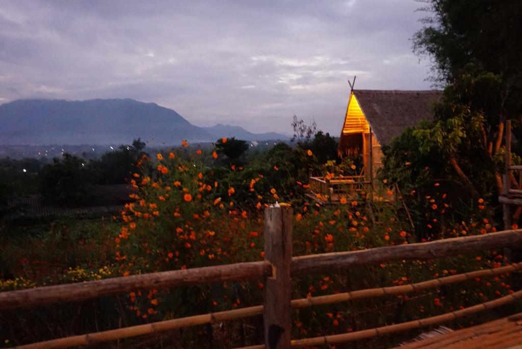 Baan Aingdoi Homestay, Chiang Dao Extérieur photo