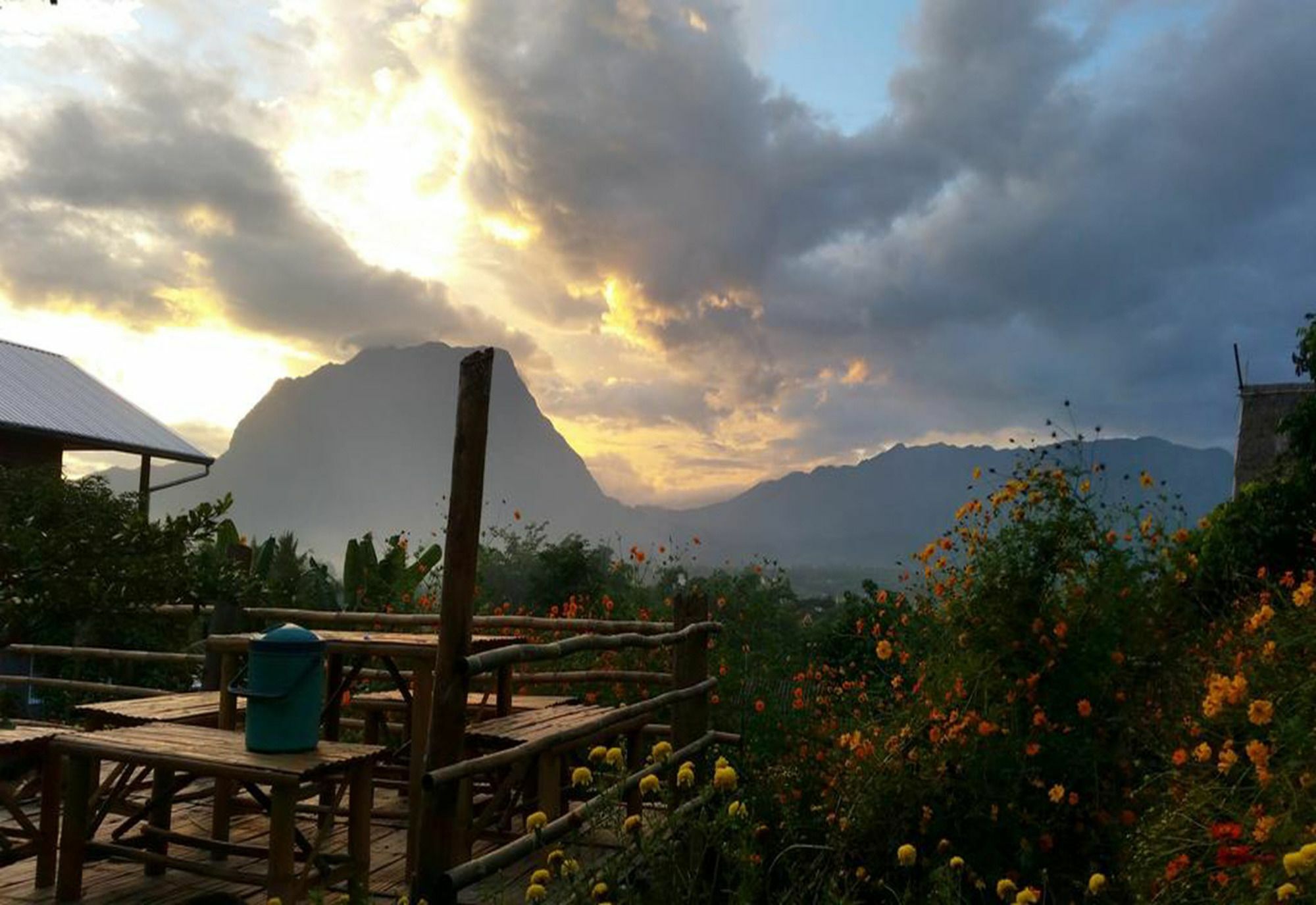 Baan Aingdoi Homestay, Chiang Dao Extérieur photo